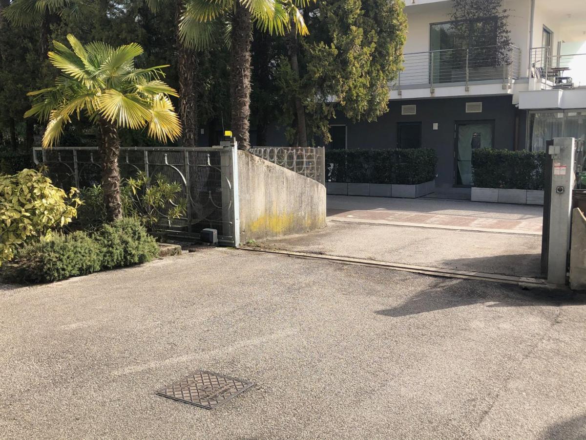 Appartamento Al Lago Riva del Garda Exterior foto