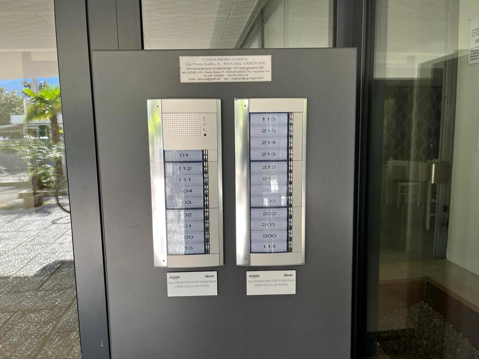 Appartamento Al Lago Riva del Garda Exterior foto