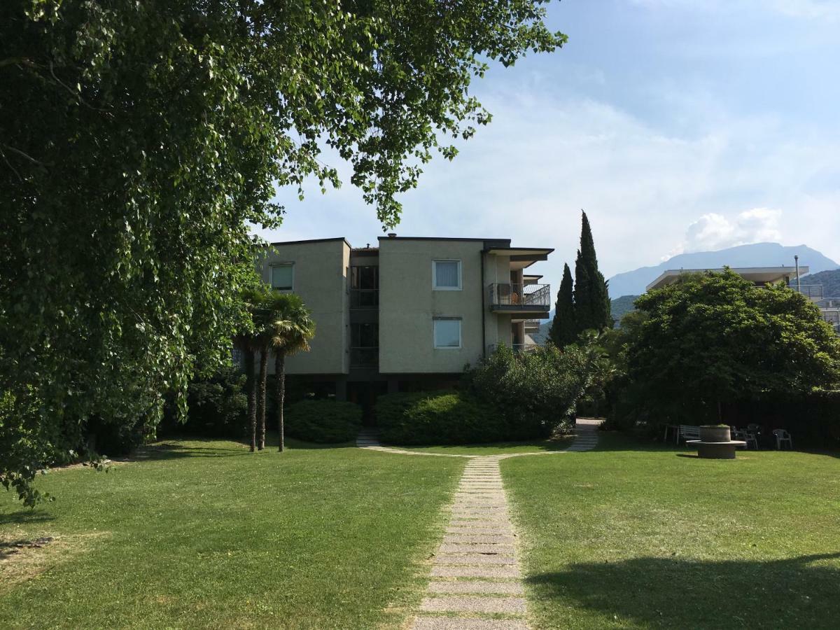 Appartamento Al Lago Riva del Garda Exterior foto